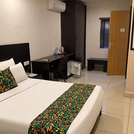 Adis Hotels Prime อิบาดัน ภายนอก รูปภาพ