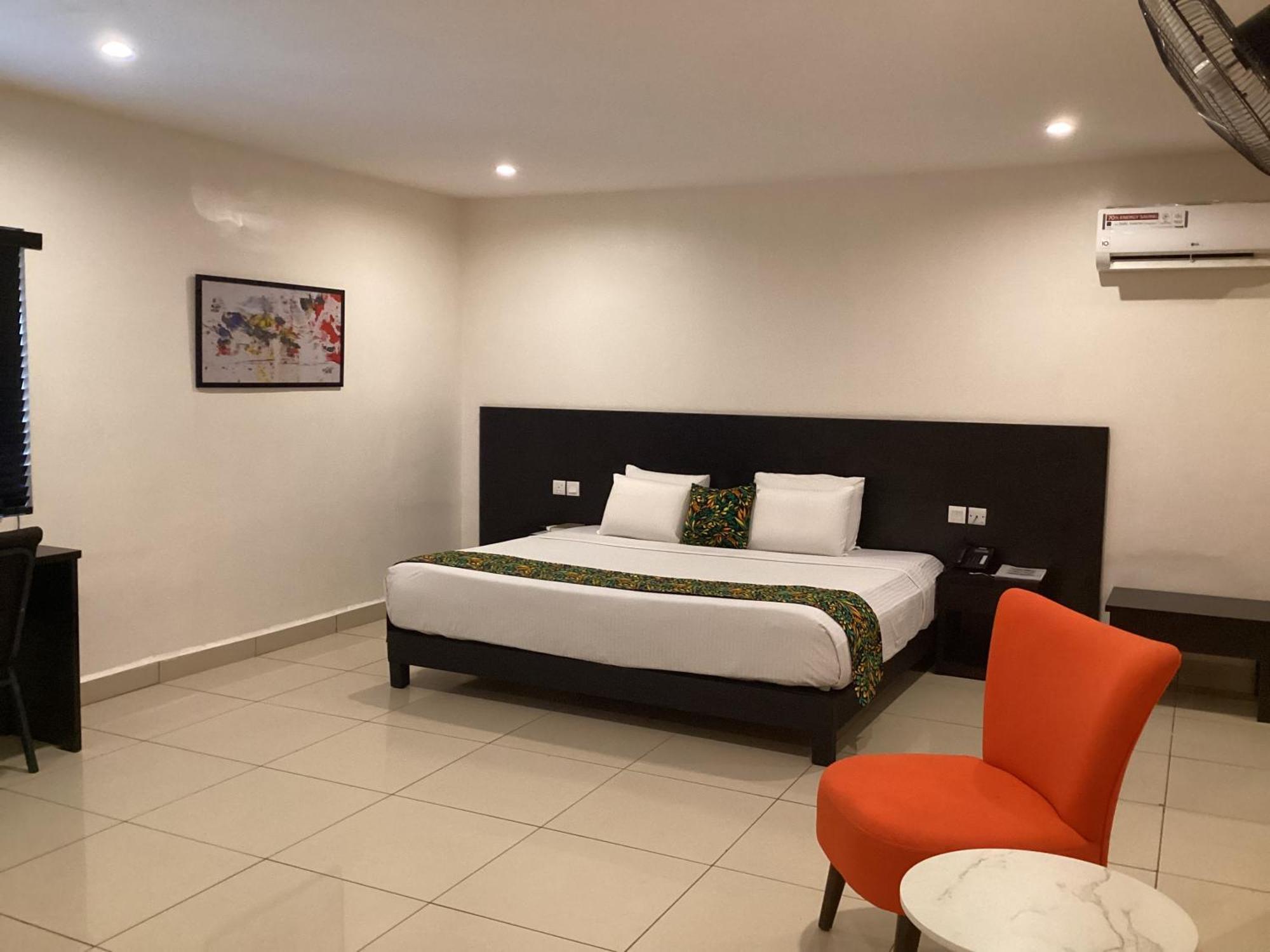 Adis Hotels Prime อิบาดัน ภายนอก รูปภาพ